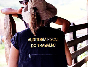 Operação resgata três trabalhadores em condições análogas à escravidão