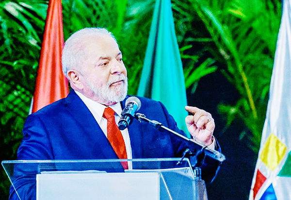 América do Sul só se desenvolverá de forma conjunta, diz Lula