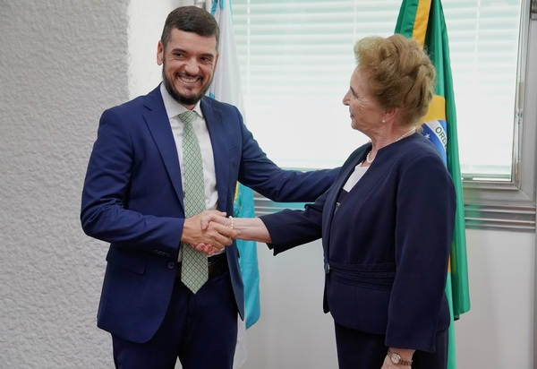  Bacellar: Presidente da Alerj recebe comitiva do parlamento da Hungria