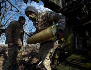GUERRA: Próxima de dois anos de intensos combates, Ucrânia comemora resistência a invasão Russa