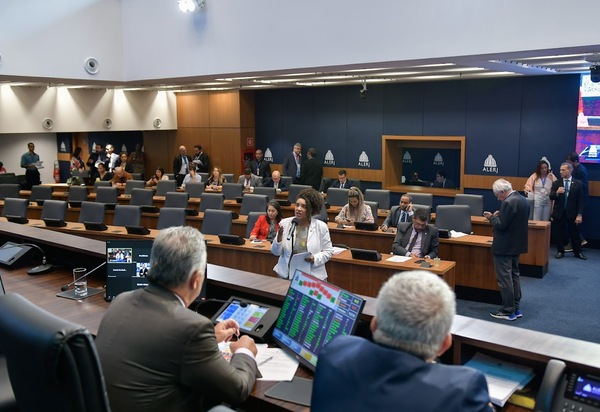 Alerj aprova criação de pronto-socorro exclusivo para idosos