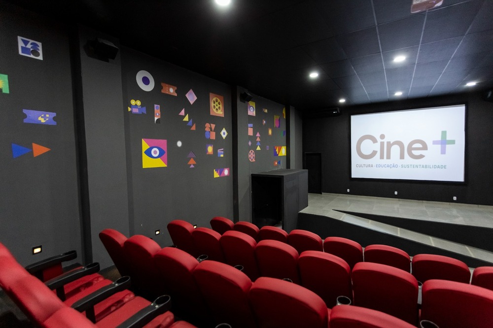 Casemiro de Abreu (RJ), ganha complexo cinematográfico