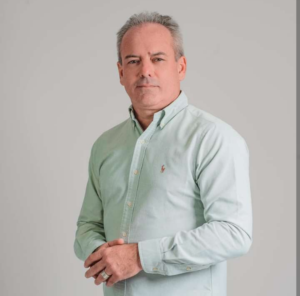 Papo de bastidores:” Nome do médico e empresário Dr. Henrique Paes surge como opção política em Nova Iguaçu”