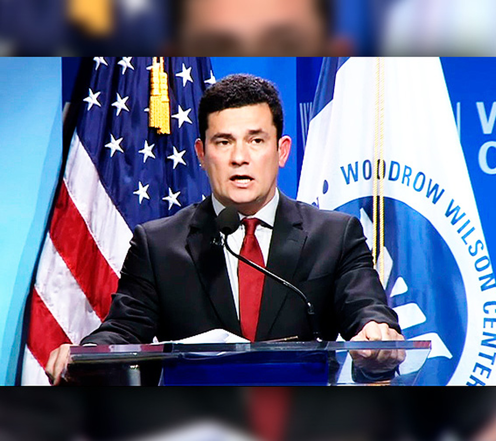 FBI agradeceu Sergio Moro pelos 'trabalhos já realizados'; documentos comprovam influência dos EUA na Lava Jato