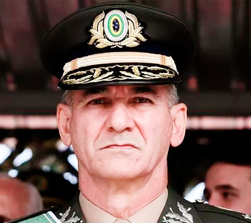 General Amaro diz que general Heleno desconstruiu a institucionalidade do GSI