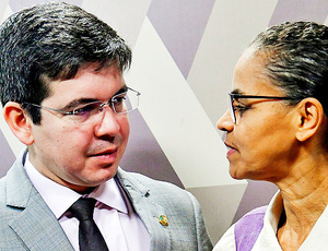 Líder do governo, Randolfe Rodrigues contesta decisão do Ibama e deixa Rede