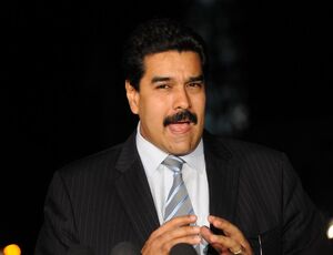 Maduro chega ao Brasil, encontro marca retomada das relações Brasil-Venezuela