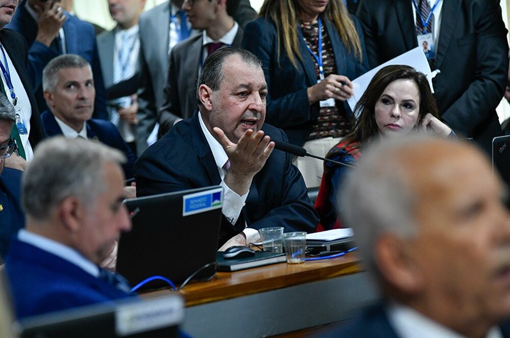 Nova regra fiscal na antessala do governo 