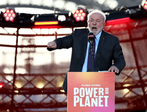 Lula discursa em festival 'Power Our Planet'
