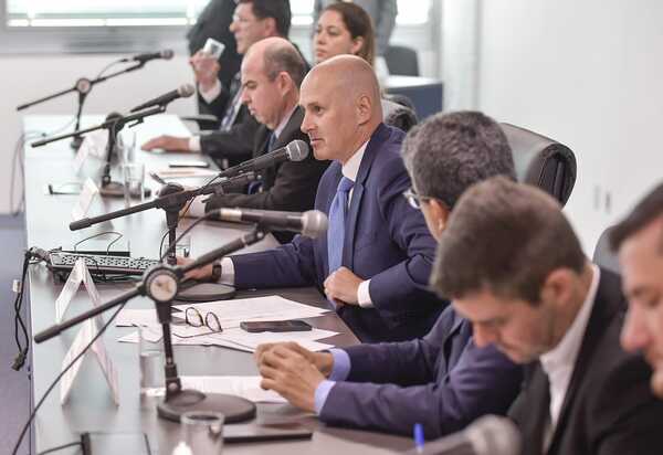 Comissão de Saúde da Alerj discute os desafios no diagnóstico e tratamento da endometriose