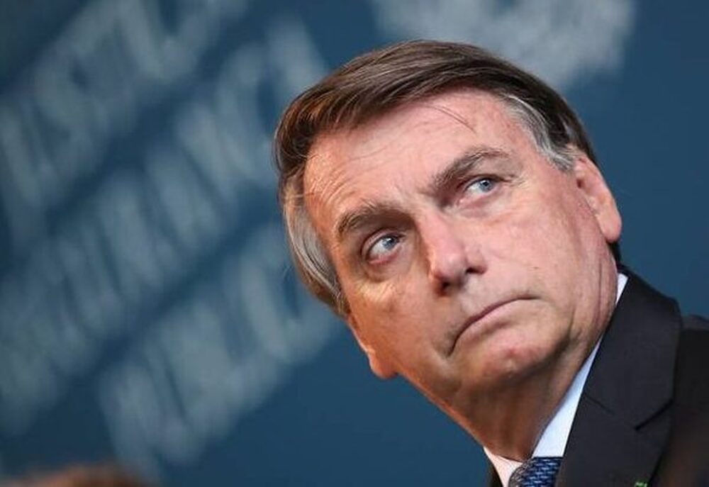 O primeiro dia do resto da vida de Bolsonaro 