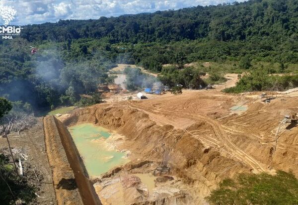 Garimpo ilegal devasta área de 118 hectares em Rondônia e no Amazonas