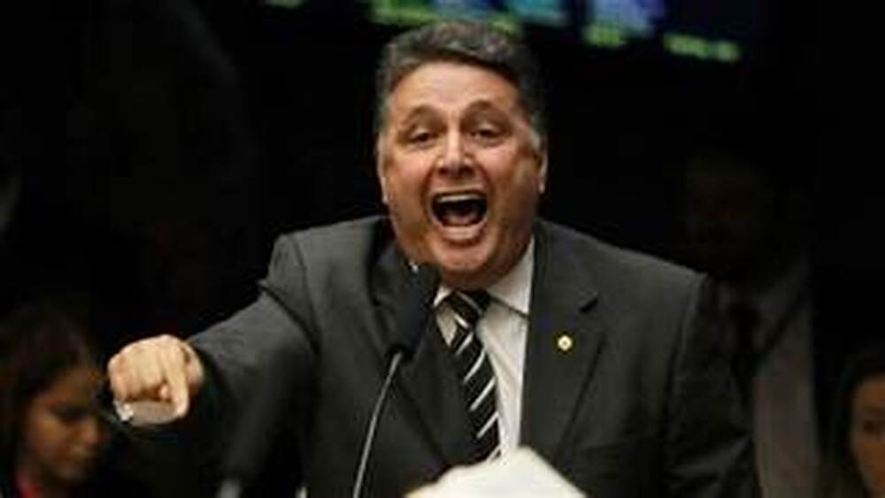 Anthony Garotinho é internado no Rio de Janeiro