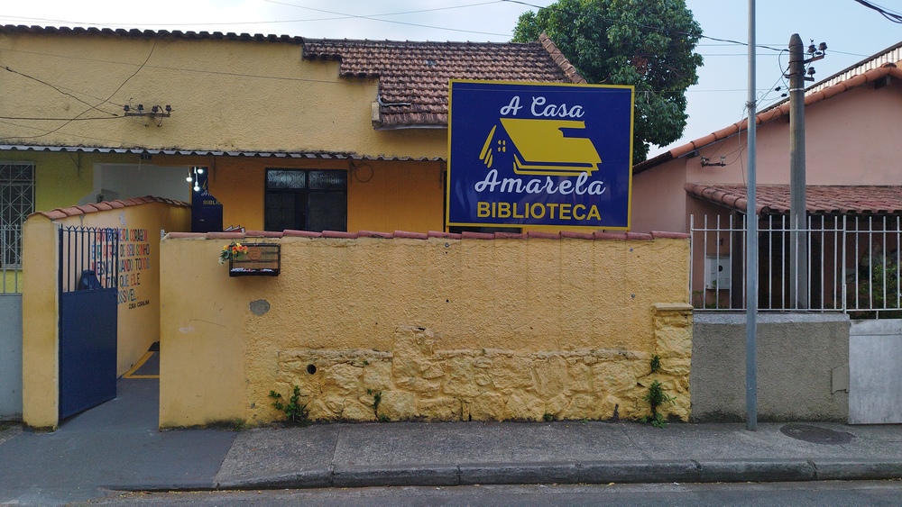 Biblioteca A Casa Amarela em Anchieta realiza atividade para mulheres nesta quinta-feira (24)