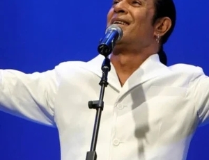 Canta Belford Roxo:Elymar Santos leva seu romantismo à Praça de Heliópolis nesta sexta-feira (25), a partir das 19h, na Praça de Heliópolis, em Belford Roxo. 