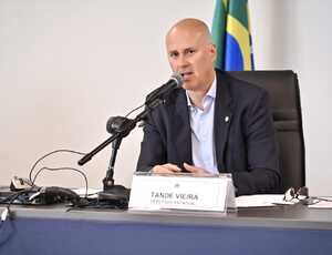 Deputado Tande Vieira pede audiência pública para analisar insegurança em show na Praia de Copacabana