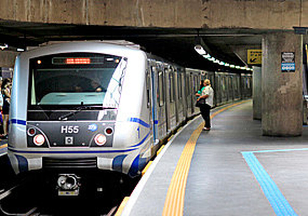 Por falta de segurança em plataforma, Metrô deve indenizar passageira assaltada