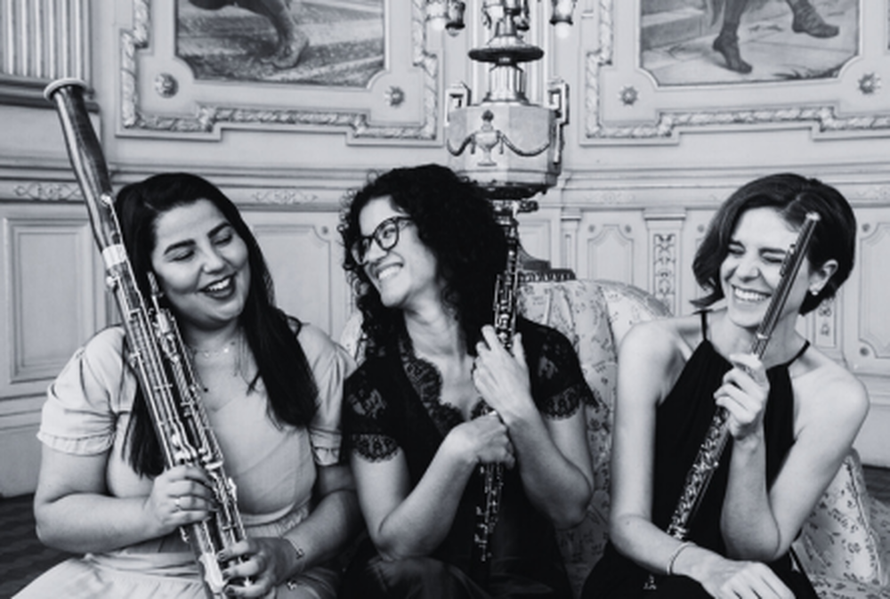  Domingo das mulheres no Theatro Municipal do Rio de Janeiro com o  Trio Capitu