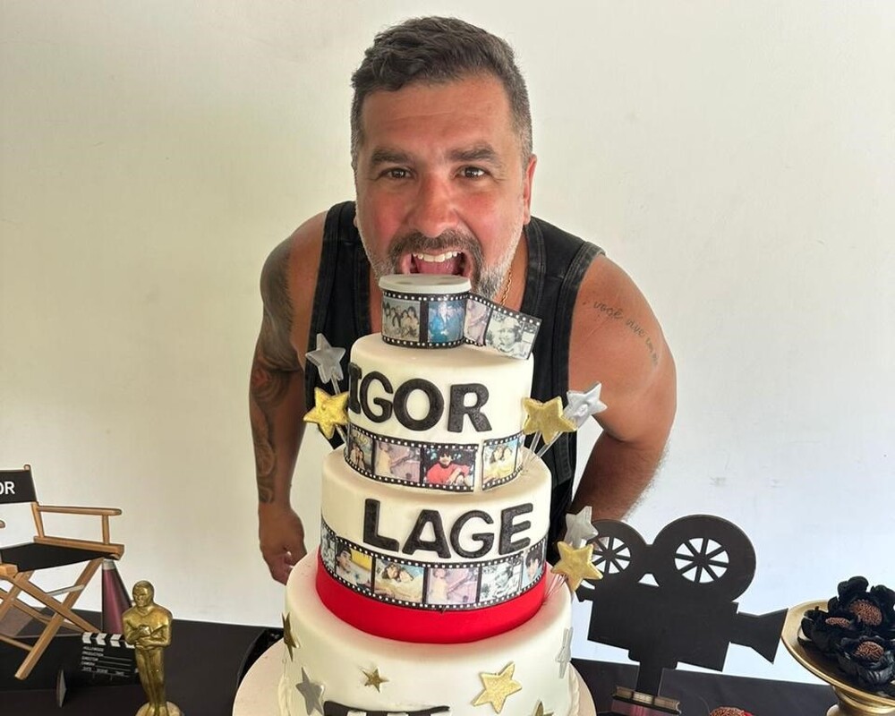 Ator Igor Lage, eterno pingo de Vamp, celebra aniversário com grande festa no Rio de Janeiro