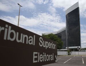 TSE mantém multa por fake news contra Lula nas eleições