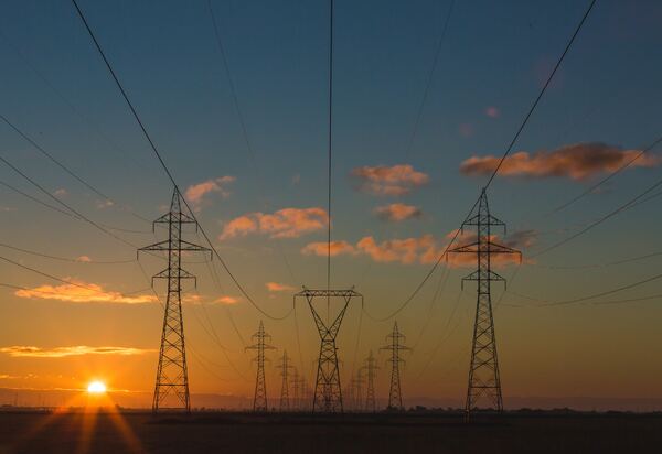 AGORA É LEI: Concessionárias de energia terão 30 dias para atender às solicitações de melhoria de infraestrutura