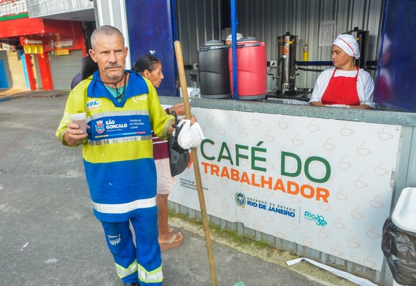 'Café do Trabalhador' do Governo do Estado, tem cardápio especial no Dia do Pão