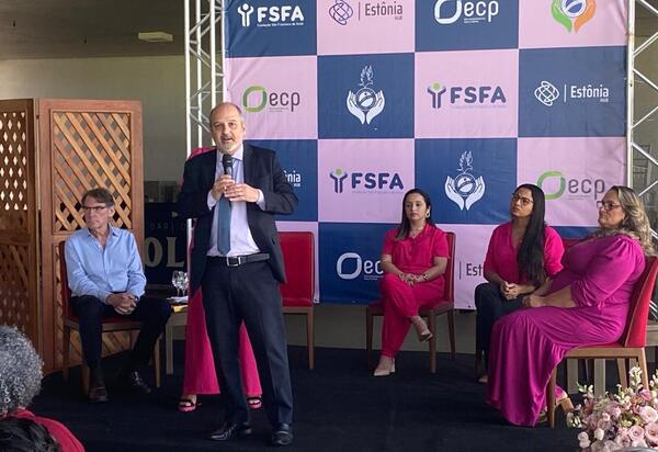 ASSISTA: Fundação São Francisco de Assis realiza evento Outubro Rosa no Golf Olímpico