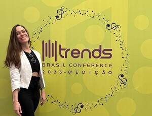 Laura Zennet: Destaque no Trends Brasil Conference e o lançamento de sua nova trilogia em português