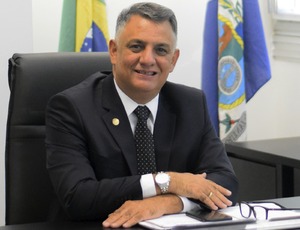 Governador Cláudio Castro nomeia Arthur Carvalho Monteiro para a Secretaria de Trabalho e Renda