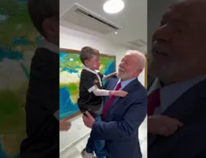 Recorde Emocionante: Lula recebe menino Gui e bate recorde de views nas redes do Lula, assista