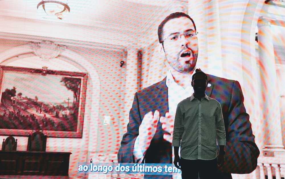 Se Eduardo Paes ainda não tem oposição vermelha, agora surge o NOVO da Nova oposição Laranja. 