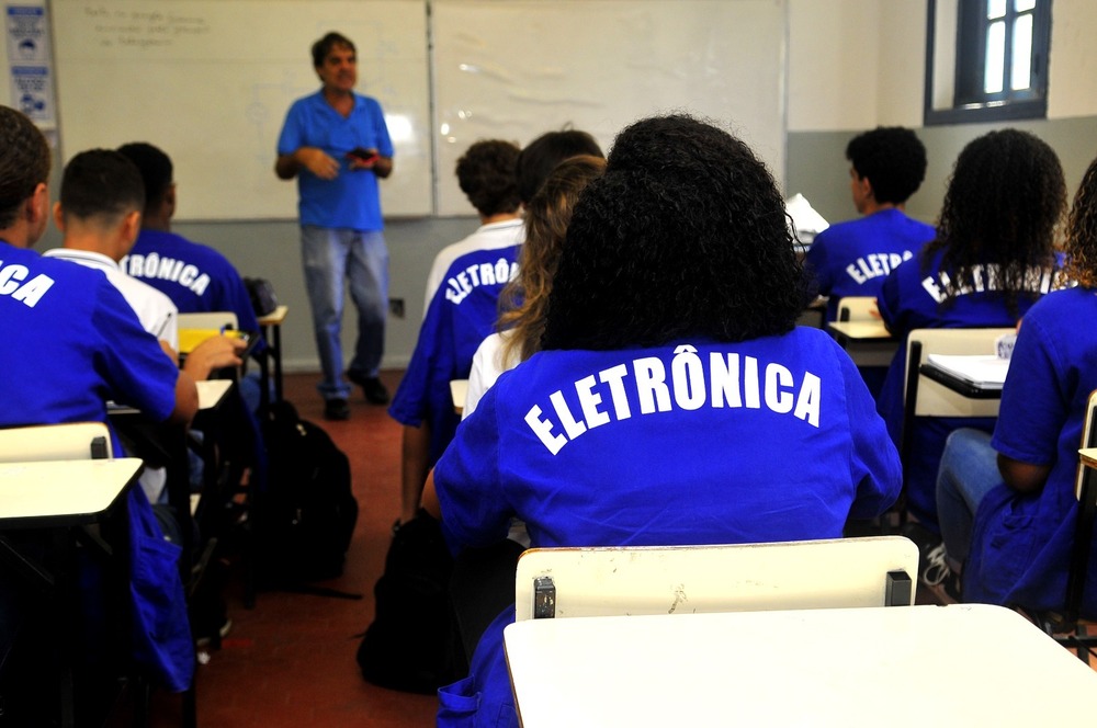 Abertas inscrições para ingresso de alunos na Faetec em 2024
