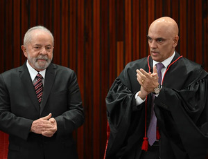 Lula sinaliza que vai indicar Gonet à PGR e Dino ao Supremo em jantar com ministros do STF no Alvorada
