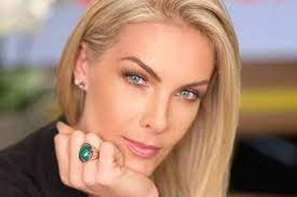 Ana Hickmann se pronuncia sobre processo de divórcio: “Fake news”