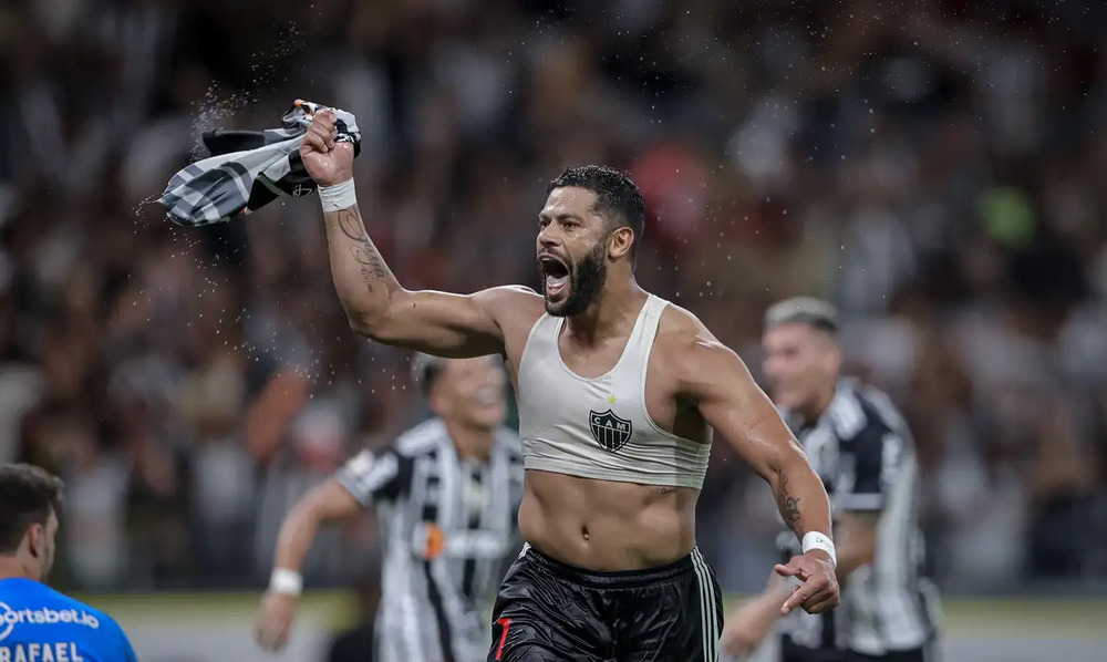 Brasileiro: Hulk decide e Atlético continua vivo na luta pelo título