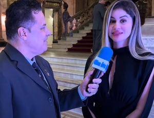 Dra. Michele Cardoso, compartilha sua experiência em rejuvenescimento durante a Premiação Suderj Informa 2023