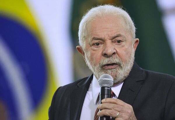 Pesquisa Quaest mostra que aprovação de Lula se mantém em 54% neste primeiro ano de governo