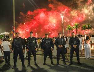 Forças de segurança do Estado garantem um Réveillon seguro em Copacabana