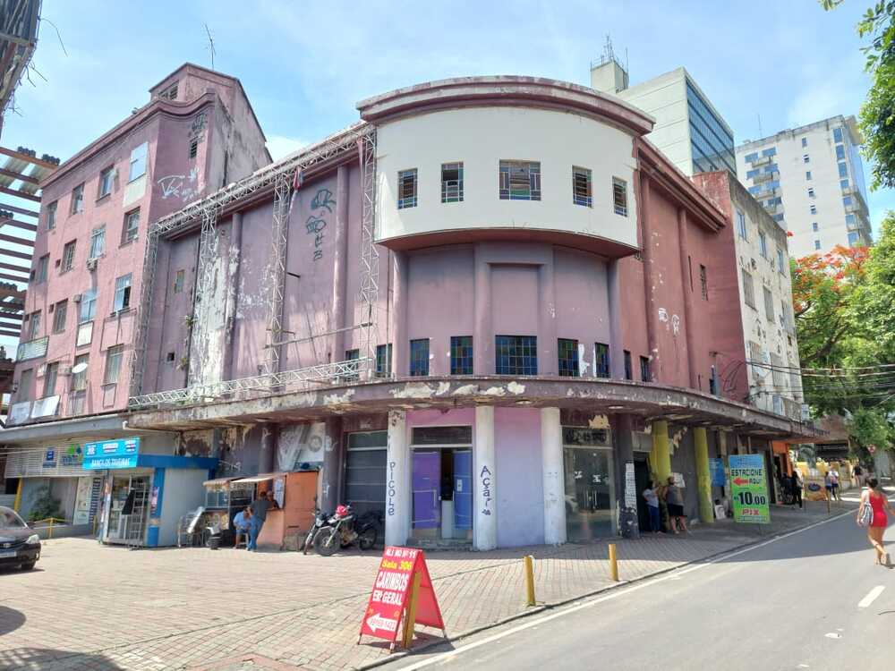 Prefeitura de Nova Iguaçu concluiu desapropriação do Cine Iguaçu para a criação do Teatro Municipal