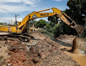  Duque de Caxias, na Baixada Fluminense.entra na pauta do Estado com obras de macrodrenagem e canalização no Rio Roncador