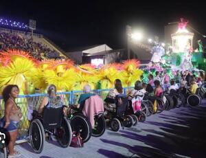 Sambódromo do Rio de Janeiro inova para receber PCDs durante desfiles de 2024