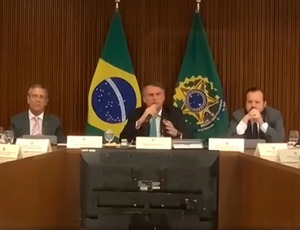 ASSISTA: Bolsonaro pede durante reunião que ministros ‘ajam antes das eleições’ 