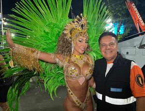 Ingrid Mantovani encanta na Sapucaí ao representar São Paulo no samba carioca