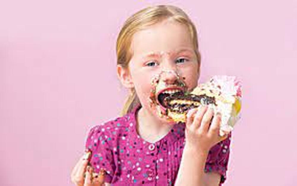 Pais devem evitar que filhos consumam doces em excesso