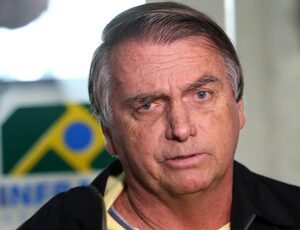 Bolsonaro é intimado pela Polícia Federal para depor em investigação sobre possíveis planos golpistas