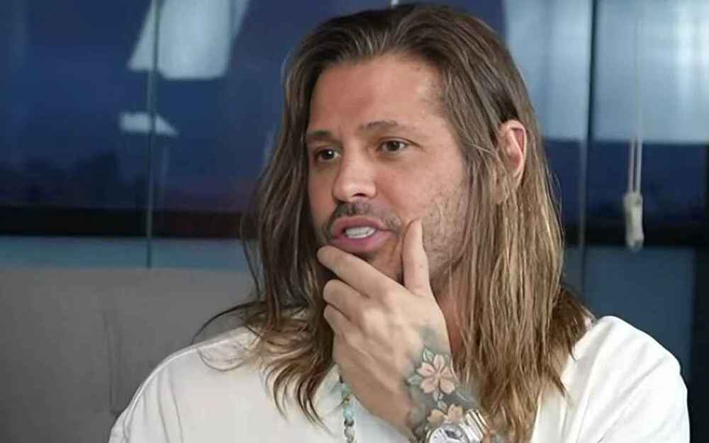 Dado Dolabella é macetado após conceder entrevista a Léo Dias