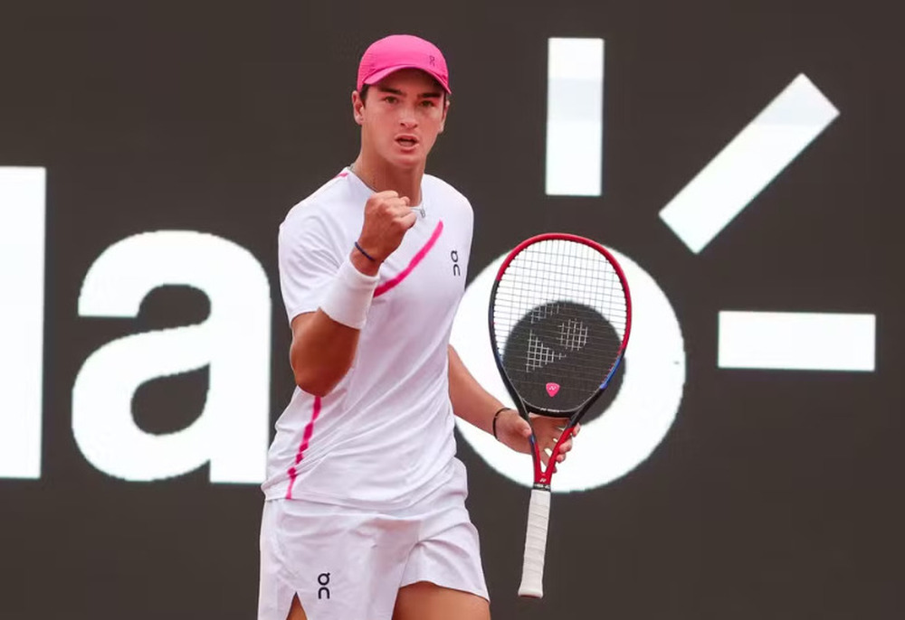 Rio Open: João Fonseca ganha 218 posições e passa Nadal no ranking da ATP
