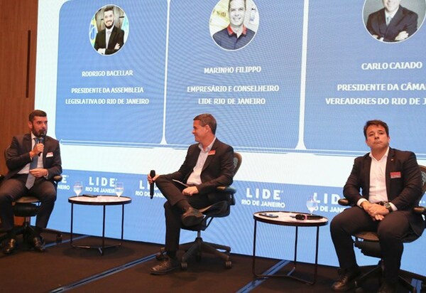 Rodrigo Bacellar debate 'O futuro do Rio passa pelo Legislativo' e ganha aplausos ao lançar Caiado a Prefeito