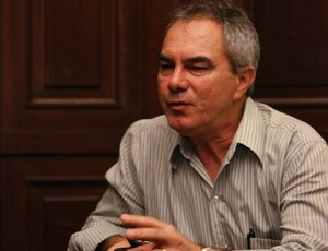 Ex-prefeito Aarão de Mangaratiba com Medo do Judiciário