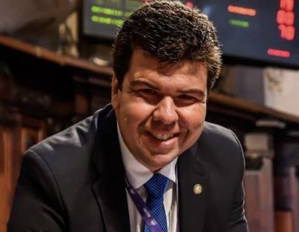 Prefeito de Macaé vai à Comissão da Firjan e atualiza situação de obras, concessões e fábrica de fertilizantes